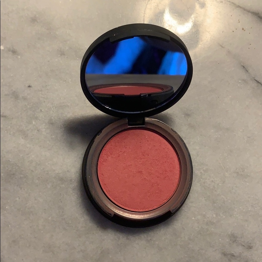 It Cosemetics blush New